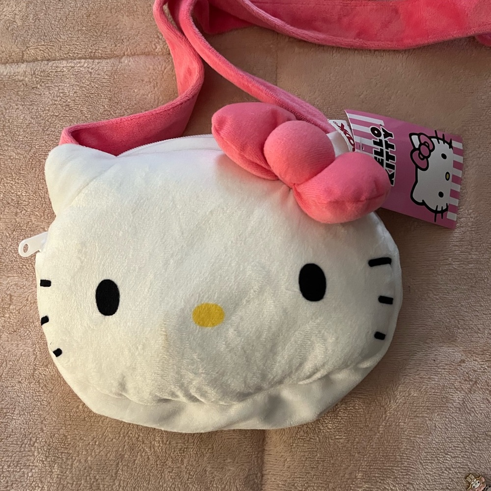 Hello Kitty Purse